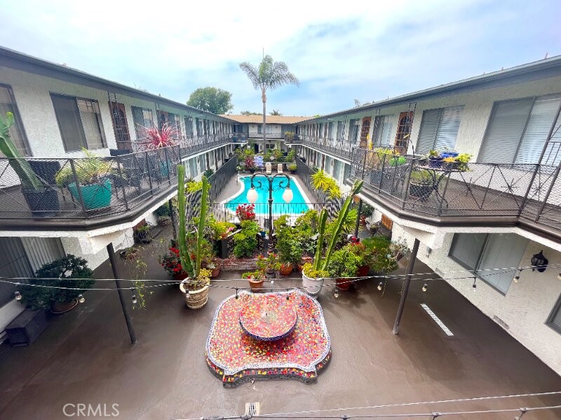 Residential Lease for rent at 2115 Placentia Avenue 18, Costa Mesa CA featuring 2 beds and 2 baths