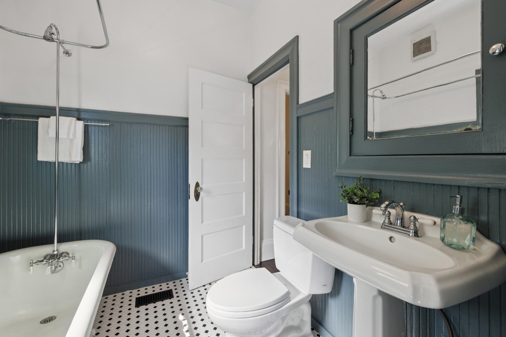 Residential Income for sale at 737 739 61st St, Oakland CA