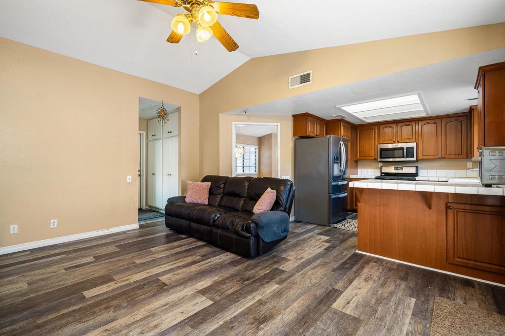 Residential for sale at 75451 Santa Fe Trail, Palm Desert CA featuring 3 beds and 2 baths