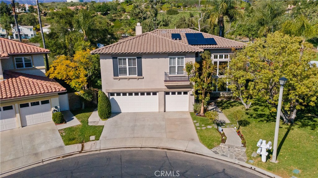 Residential Lease for rent at 11 Willowglade, Rancho Santa Margarita, Orange County CA featuring 5 beds and 5 baths