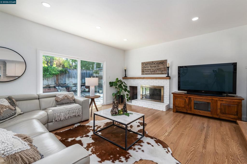 Residential for sale at 116 116 Meese Ct, Danville CA featuring 4 beds and 3 baths