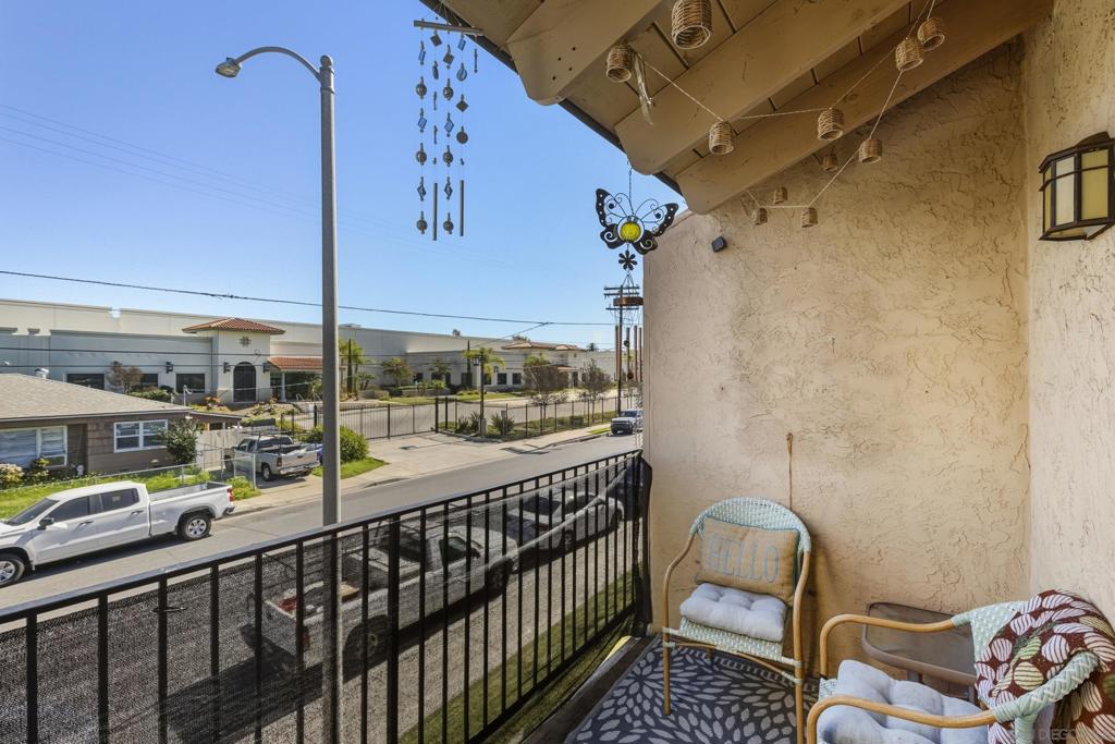 Residential for sale at 300 Roanoke Rd 14, El Cajon CA featuring 2 beds and 2 baths