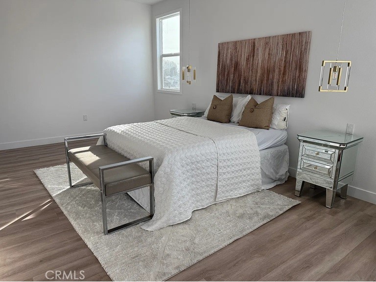 Residential Lease for rent at 8081 La Palma 103, Huntington Beach CA featuring 3 beds and 4 baths