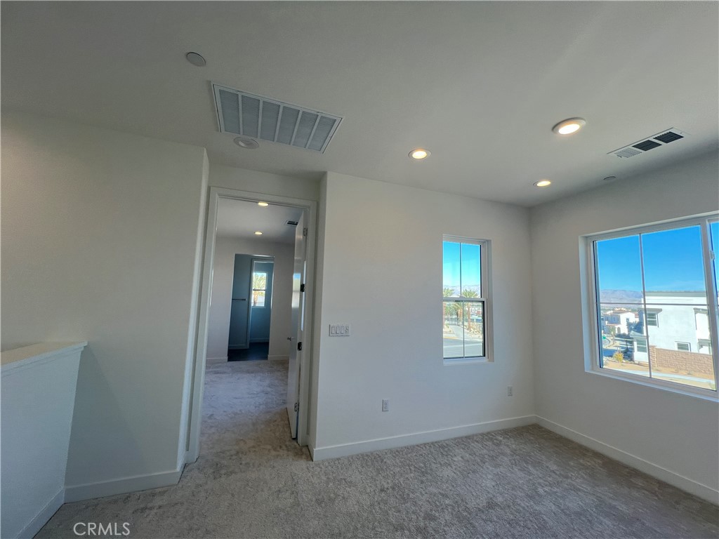 Residential Lease for rent at 75210 Aldrich, Palm Desert CA featuring 3 beds and 3 baths