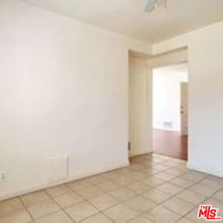 Condominium for sale at 4063 ABOURNE Road B, Los Angeles, CA featuring 1 bed and 1 bath