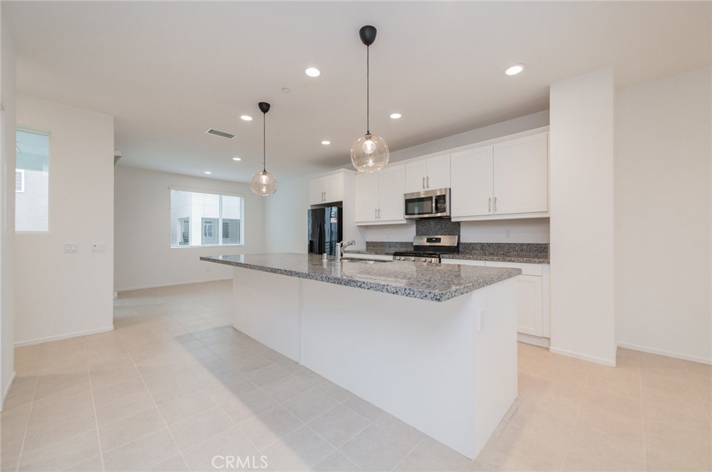 Residential Lease for rent at 11010 Summertree Drive, Rancho Cucamonga CA featuring 4 beds and 4 baths