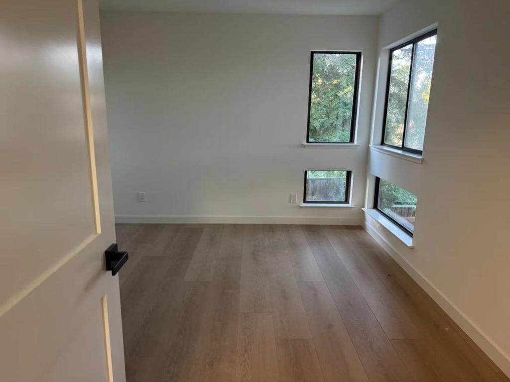 Residential Lease for rent at 928 Wright Avenue 1204, Mountain View, Santa Clara County CA featuring 3 beds and 2 baths