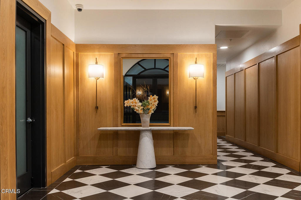 Active for sale at Glendale, CA, Glendale, CA CA and 2 baths