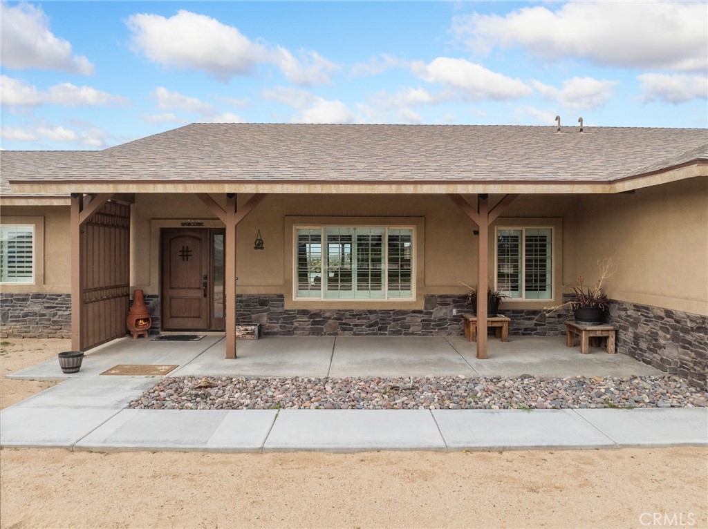Residential for sale at 22820 Via Seco, Apple Valley CA featuring 3 beds and 3 baths