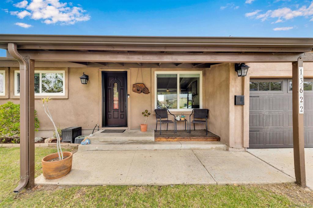 Residential for sale at 13622 Utopia Rd, Poway CA featuring 3 beds and 2 baths