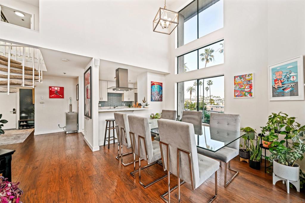 Residential for sale at 881 Thomas Ave 21, San Diego CA featuring 3 beds and 2 baths