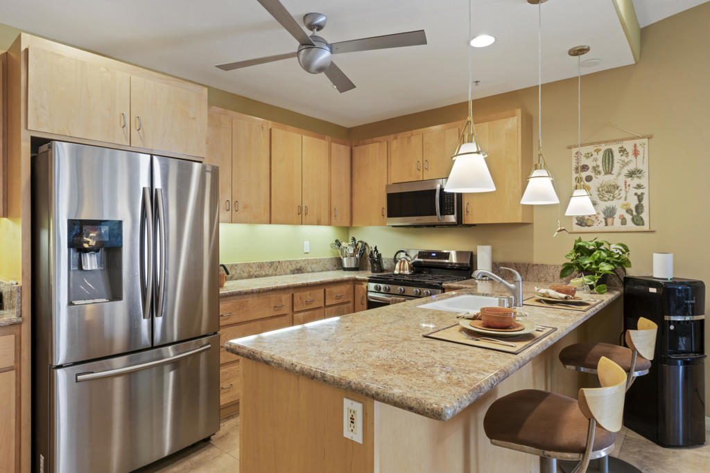 Residential for sale at 2786 N Junipero Avenue, Palm Springs CA featuring 2 beds and 3 baths