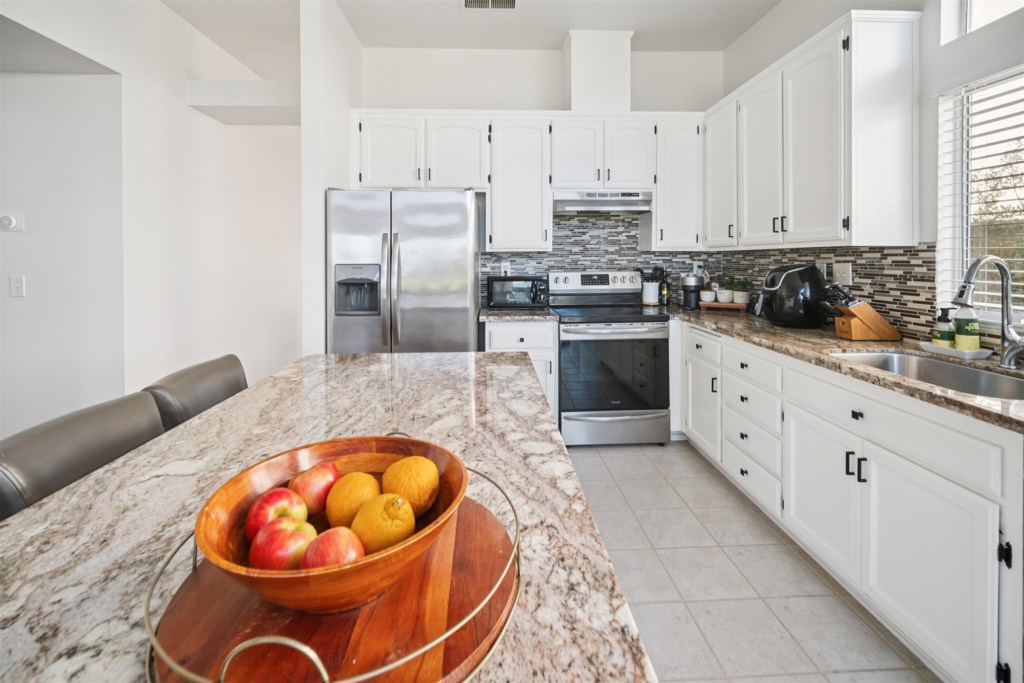 Residential for sale at 17 17 Burlwood Ct, Pittsburg CA featuring 3 beds and 2 baths