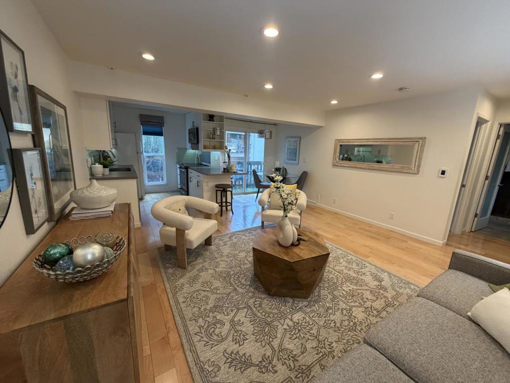 Residential for sale at 480 E Okeefe Street 206, East Palo Alto CA featuring 1 bed and 1 bath