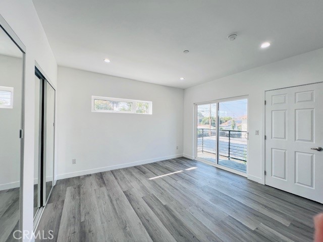 Residential Lease for rent at 1260 Leighton, Los Angeles, Los Angeles County CA featuring 3 beds and 3 baths