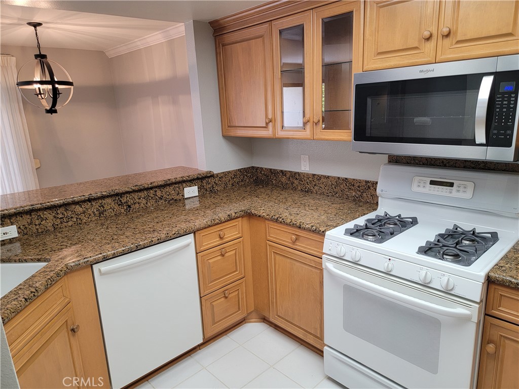 Residential Lease for rent at 941 Lotus, San Dimas CA featuring 2 beds and 2 baths