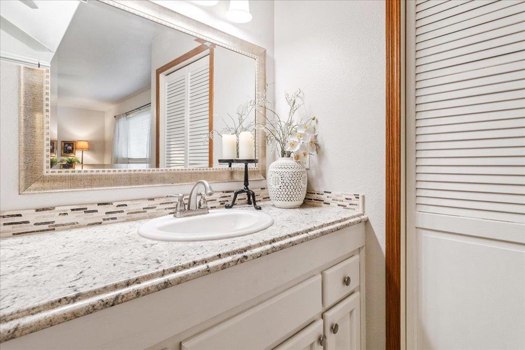 Residential for sale at 17140 Garlen Lane, Salinas CA featuring 3 beds and 2 baths