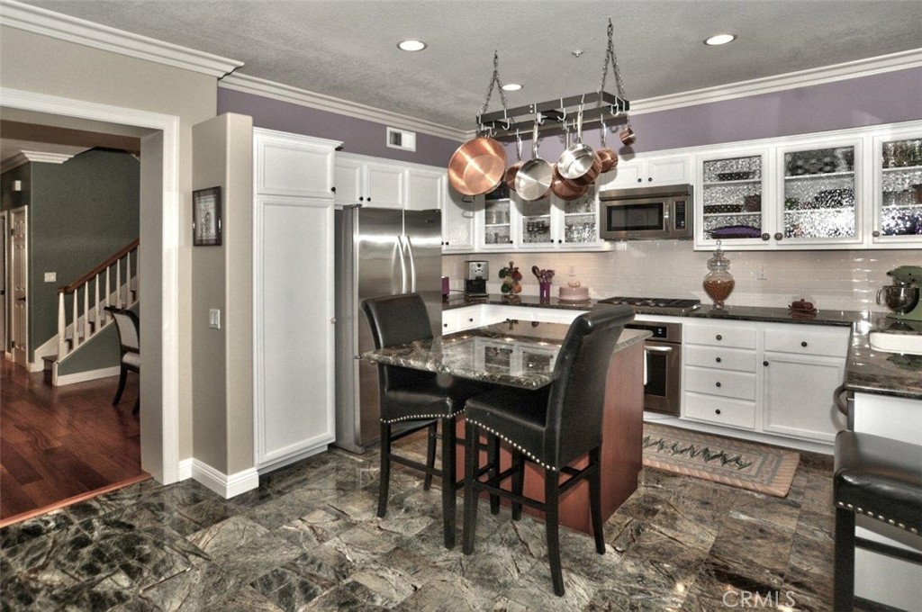 Residential Lease for rent at 1363 Canterbury, Fullerton, Orange County CA featuring 3 beds and 3 baths