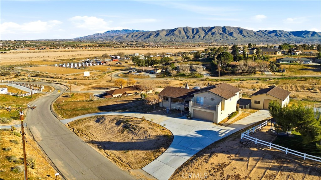 Residential for sale at 18785 Talisman, Hesperia CA featuring 3 beds and 3 baths