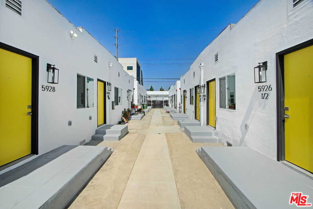 Residential Income for sale at 5926 S Hoover Street, Los Angeles CA featuring 10 beds and 15 baths