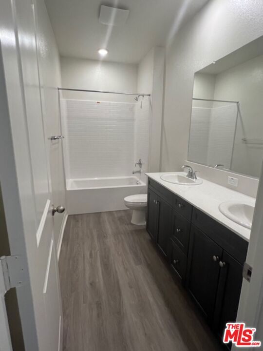 Residential for sale at 7318 Chetco River Street, Bakersfield CA featuring 4 beds and 3 baths