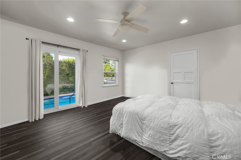 Residential Lease for rent at 3721 Lankershim, Los Angeles, Los Angeles County CA featuring 3 beds and 2 baths