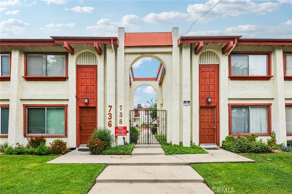 Residential for sale at 738 Chapel Ave S 15, Alhambra CA featuring 1 bed and 1 bath