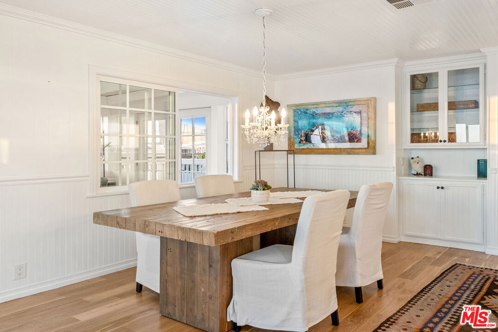 Manufactured In Park for sale at 29500 Heathercliff Road 173, Malibu CA featuring 3 beds and 3 baths