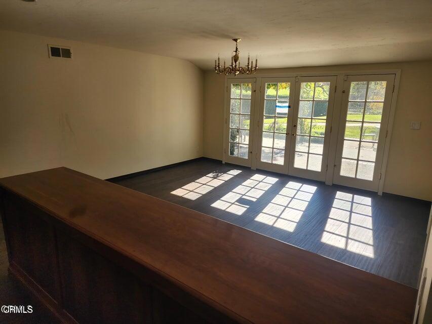 Residential Lease for rent at 1282 Fairway Drive, Camarillo CA featuring 3 beds and 4 baths