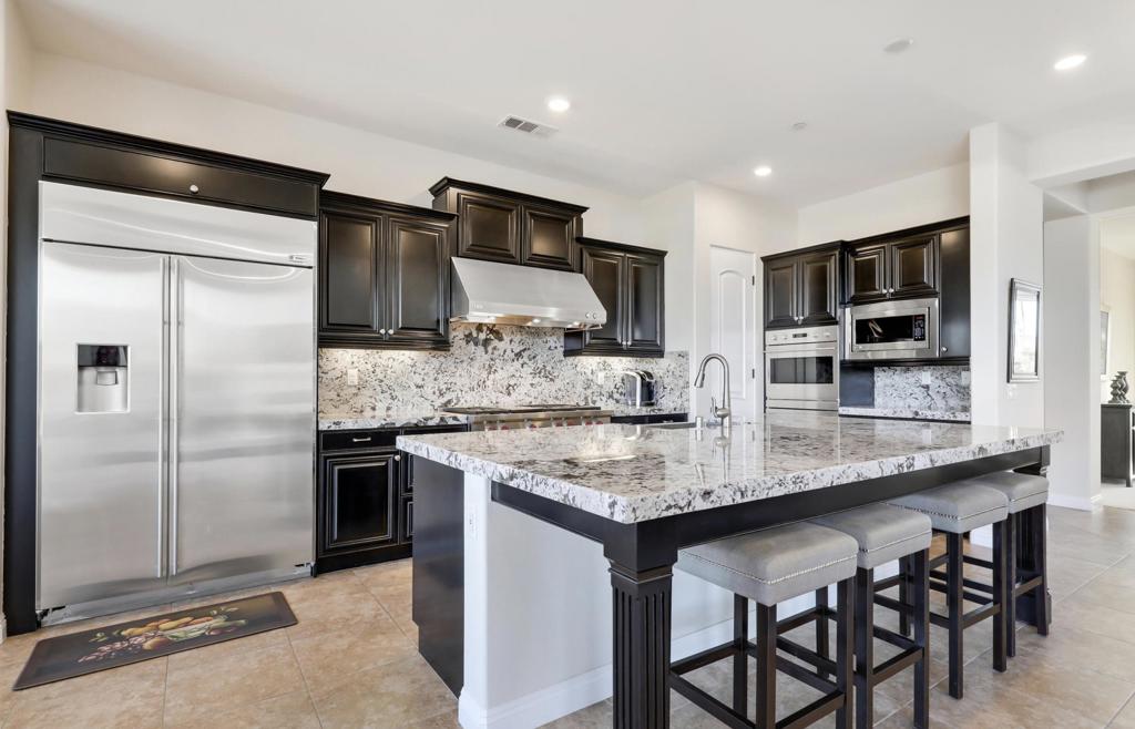 Residential Lease for rent at 81600 Macbeth Street, La Quinta CA featuring 3 beds and 4 baths