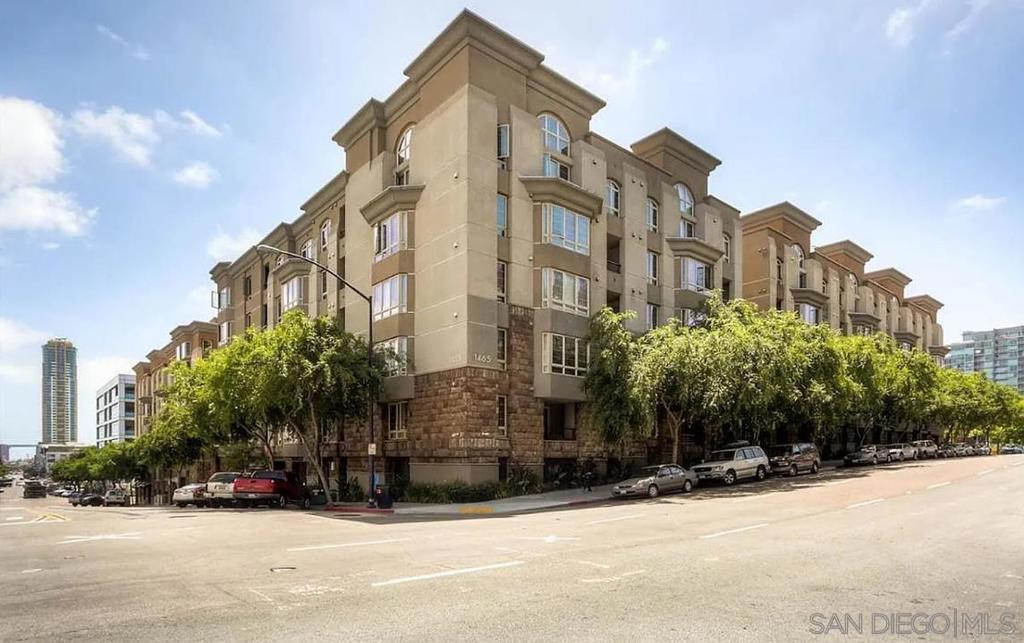 Residential Lease for rent at 1465 C St 3321, San Diego, San Diego County CA and 1 bath