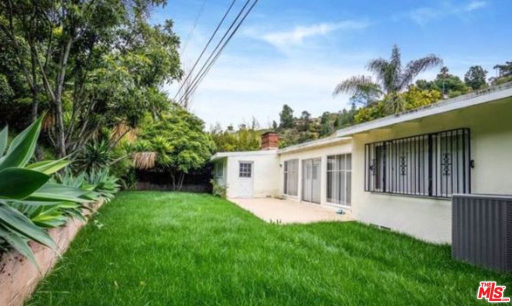 Residential for sale at 1555 San Ysidro Drive, Beverly Hills CA featuring 3 beds and 3 baths