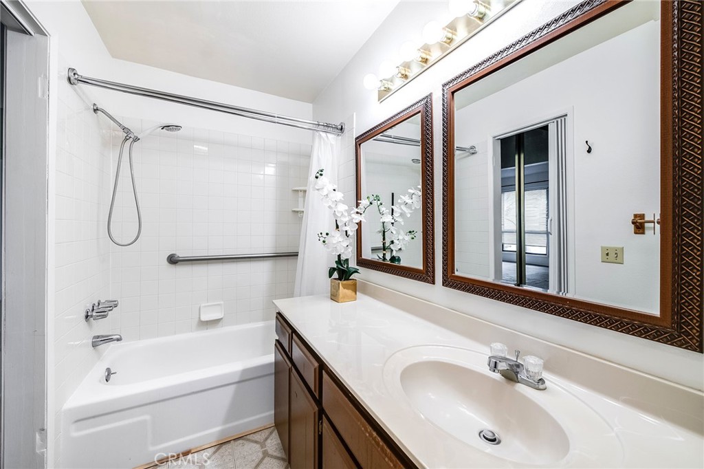 Residential for sale at 225 N Rose Street 307, Burbank CA featuring 1 bed and 2 baths