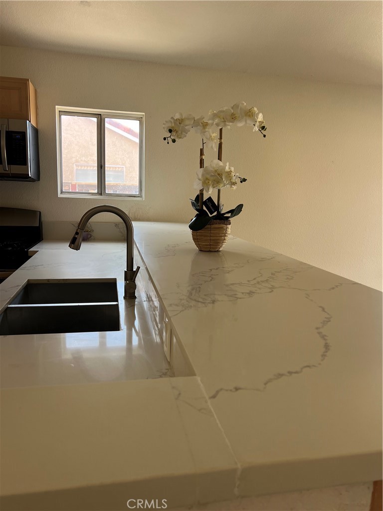 Residential Lease for rent at 10966 Willow Lane, Adelanto CA featuring 3 beds and 2 baths