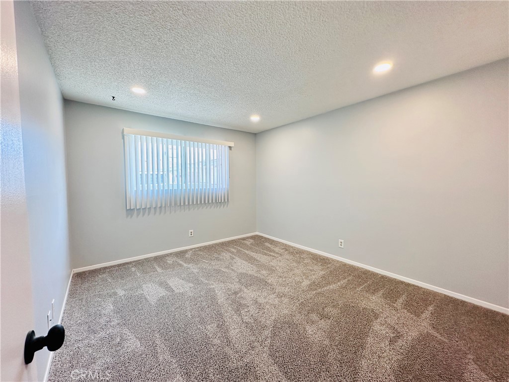 Residential Lease for rent at 11782 Azalea, Fountain Valley CA featuring 3 beds and 2 baths