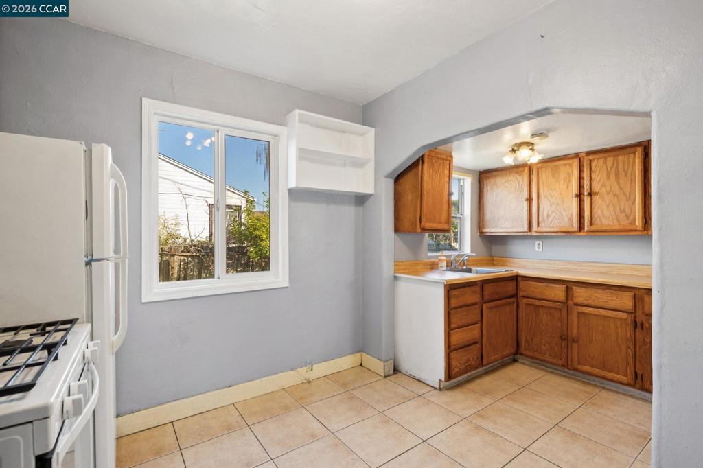 Residential for sale at 3524 3524 Bissell Ave, Richmond CA featuring 4 beds and 2 baths