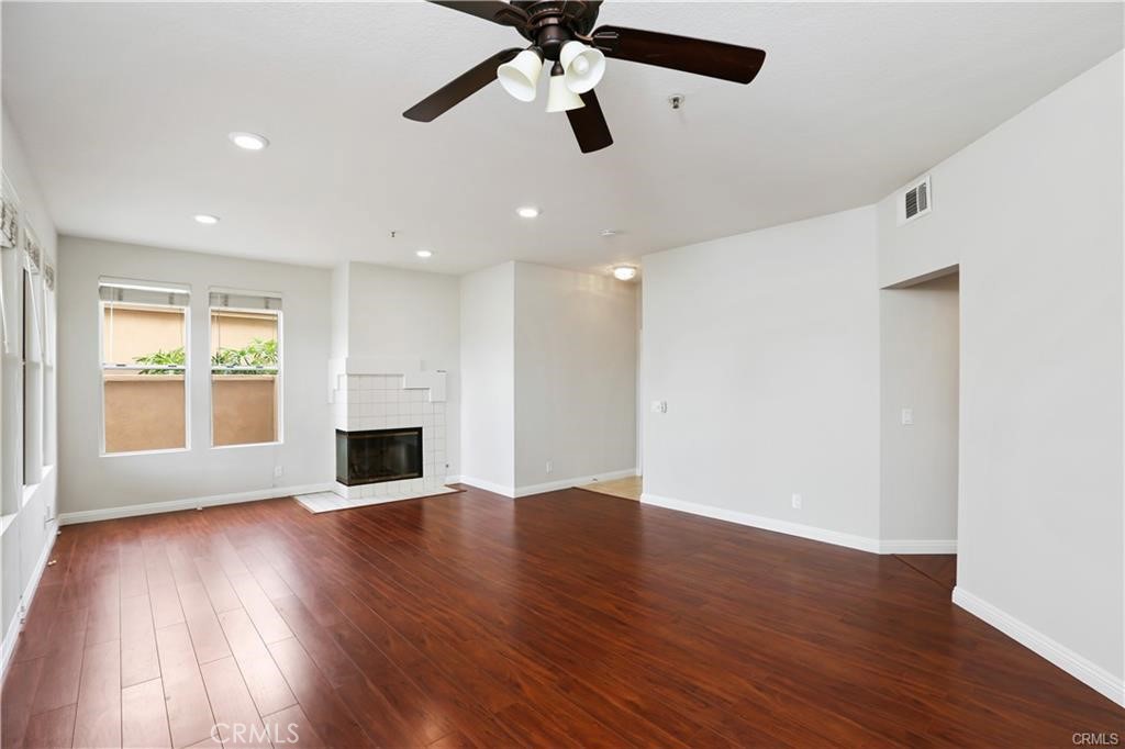 Residential Lease for rent at 134 Cartier Aisle, Irvine CA featuring 3 beds and 2 baths