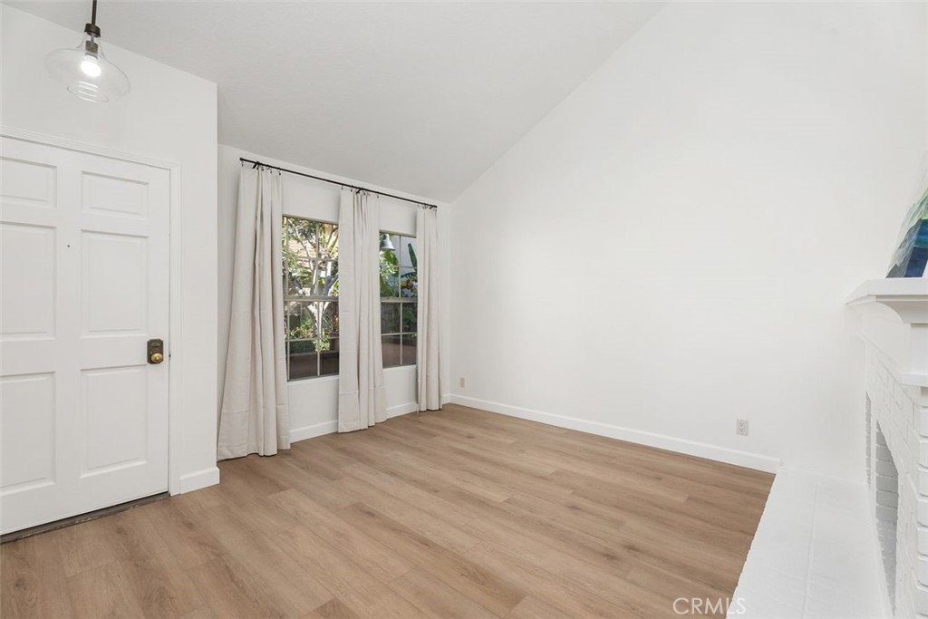 Residential for sale at 17 Dartmouth, Irvine CA featuring 2 beds and 2 baths