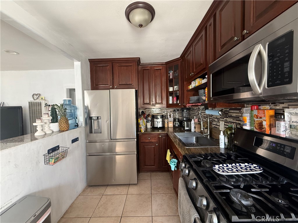 Residential for sale at 512 S Willowbrook, Compton CA featuring 2 beds and 1 bath