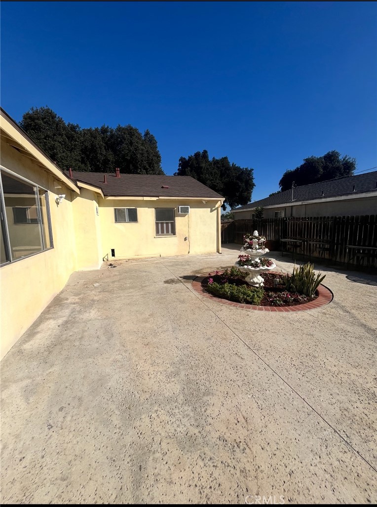 Residential Lease for rent at 4136 Eileen, Riverside CA featuring 3 beds and 2 baths