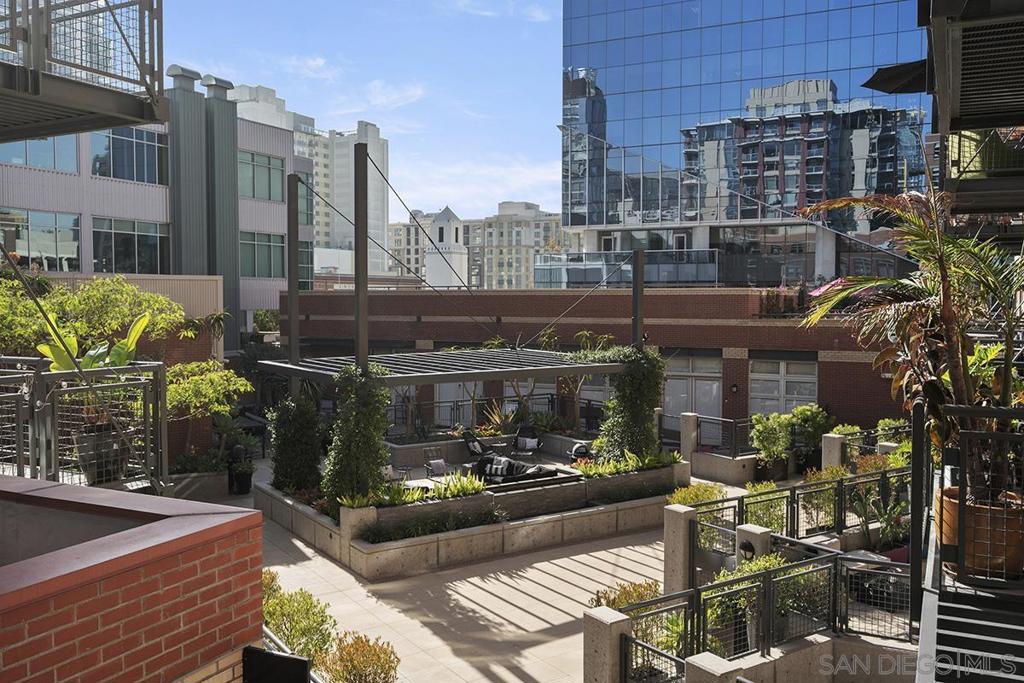 Residential for sale at 877 Island Avenue 312, San Diego CA featuring 1 bed and 2 baths