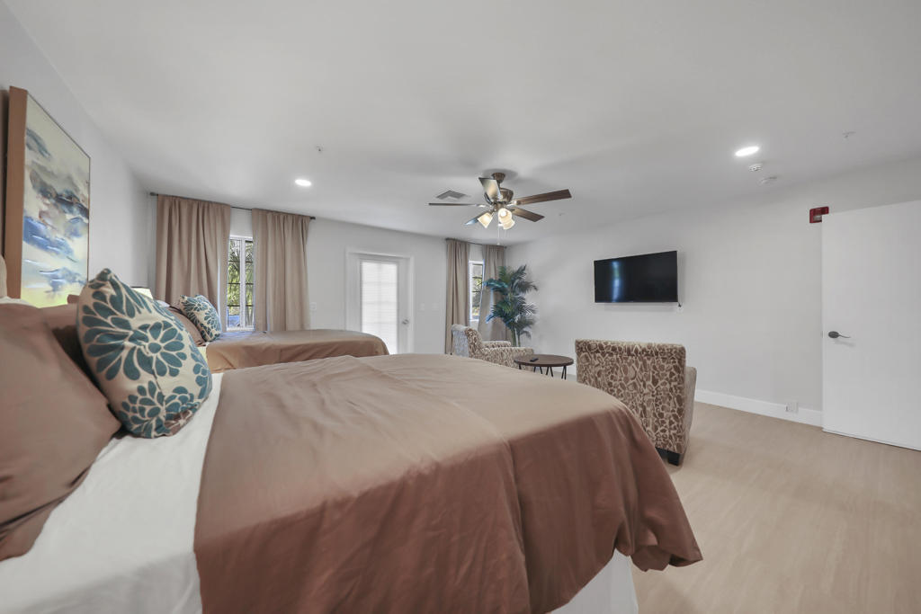 Residential Lease for rent at 2246 Paseo Roseta, Palm Springs CA featuring 4 beds and 2 baths