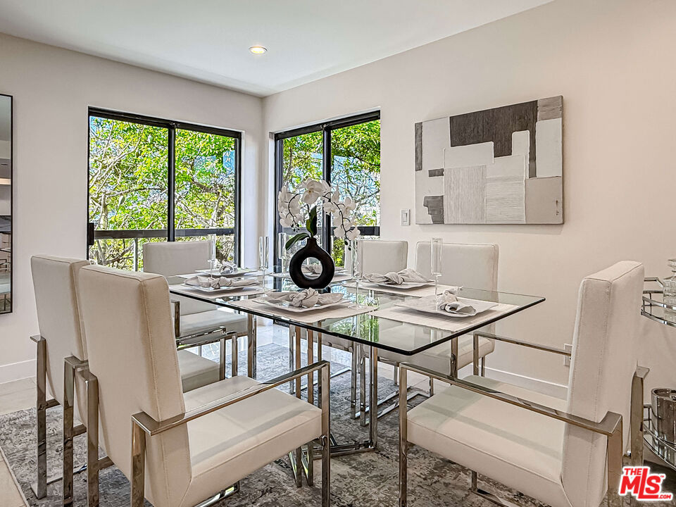 Active for sale at Santa Monica, CA, Santa Monica, CA CA and 3 baths