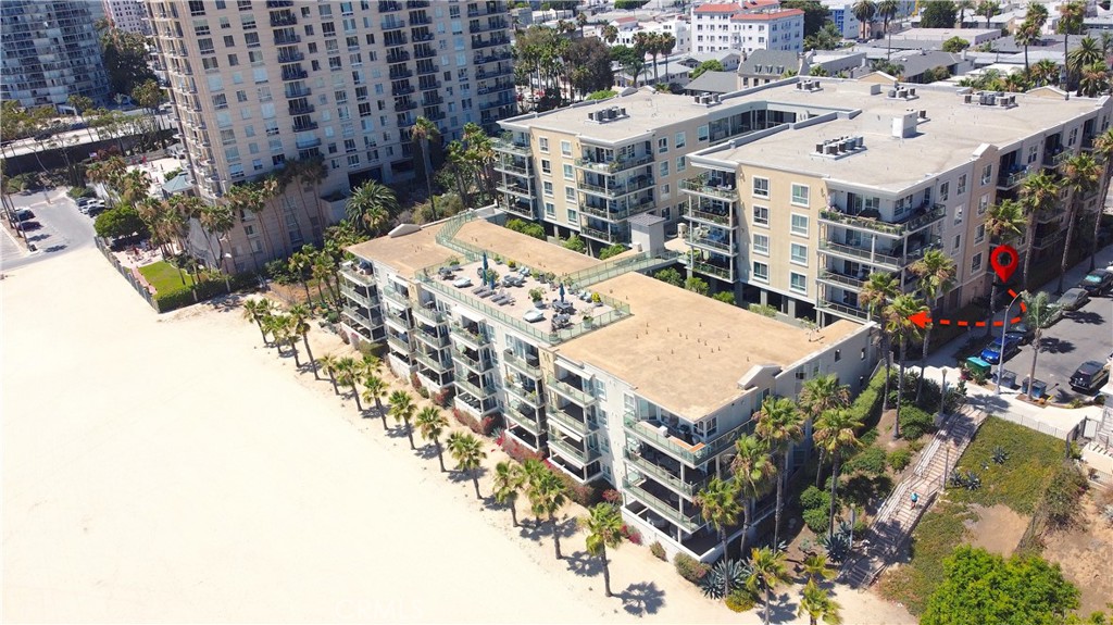 Residential for sale at 1000 E Ocean Boulevard 416, Long Beach CA featuring 3 beds and 2 baths