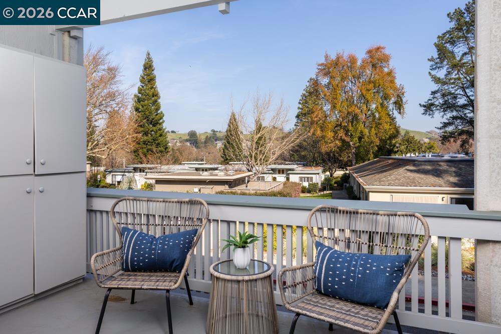 Residential for sale at 1109 1109 Rockledge Lane 10, Walnut Creek CA featuring 2 beds and 1 bath