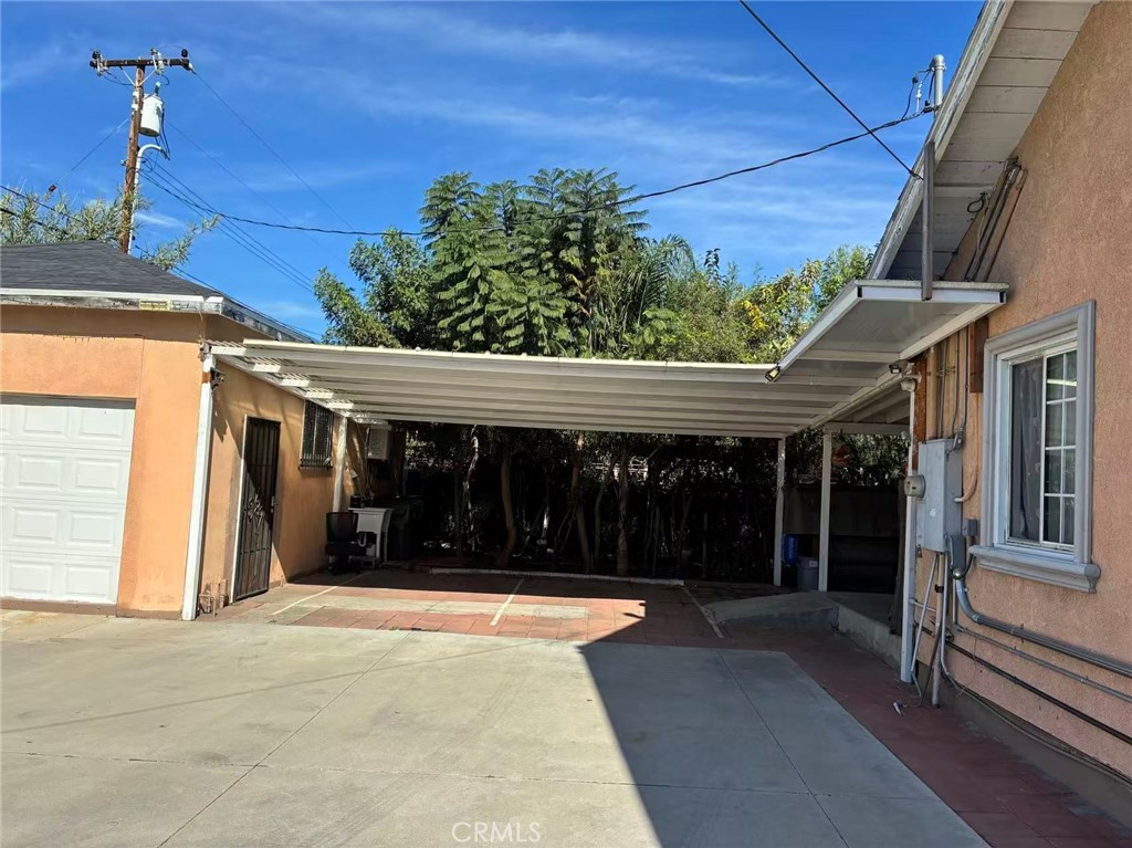 Residential for sale at 14053 Olive, Baldwin Park CA featuring 2 beds and 1 bath