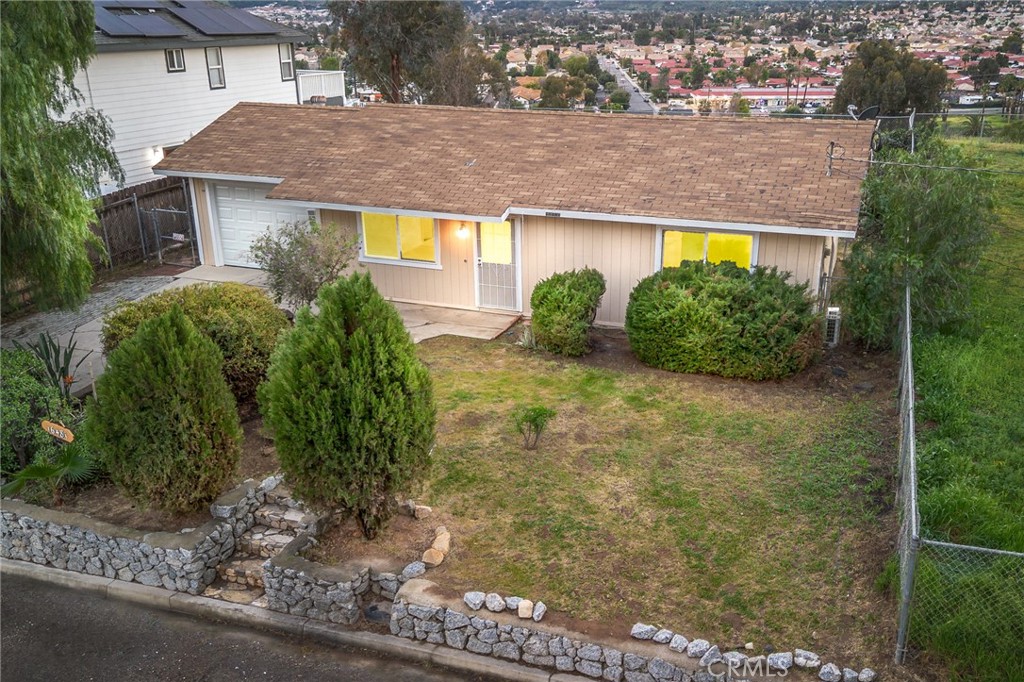 Residential for sale at 16481 Stevens, Lake Elsinore CA featuring 2 beds and 1 bath