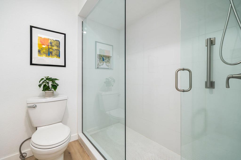 Residential for sale at 446 Sunningdale Drive, Rancho Mirage CA featuring 1 bed and 2 baths