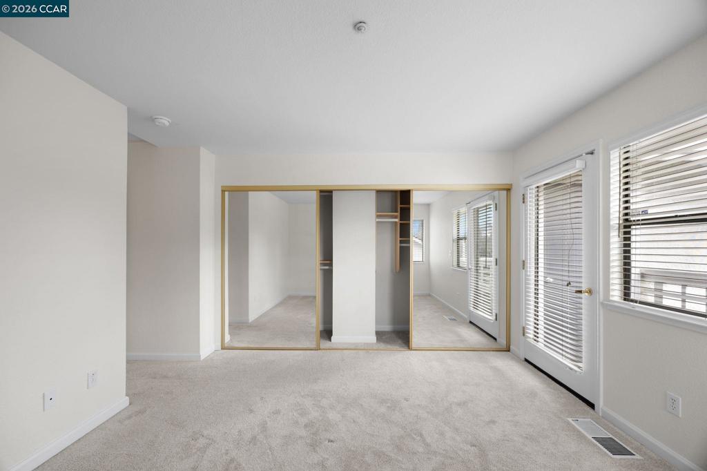 Residential for sale at 2590 2590 Oak Rd 244, Walnut Creek CA featuring 2 beds and 3 baths