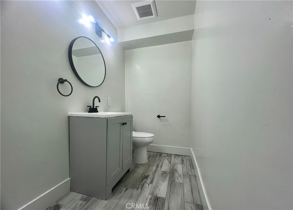 Active for sale at Santa Monica, CA, Santa Monica, CA CA